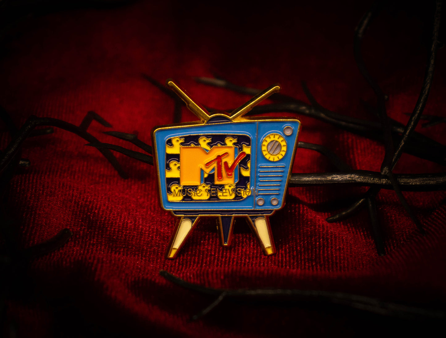 "Retro MTV logo TV" Small Enamel Pin